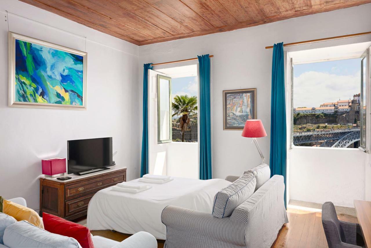 Manor House Apartamento *